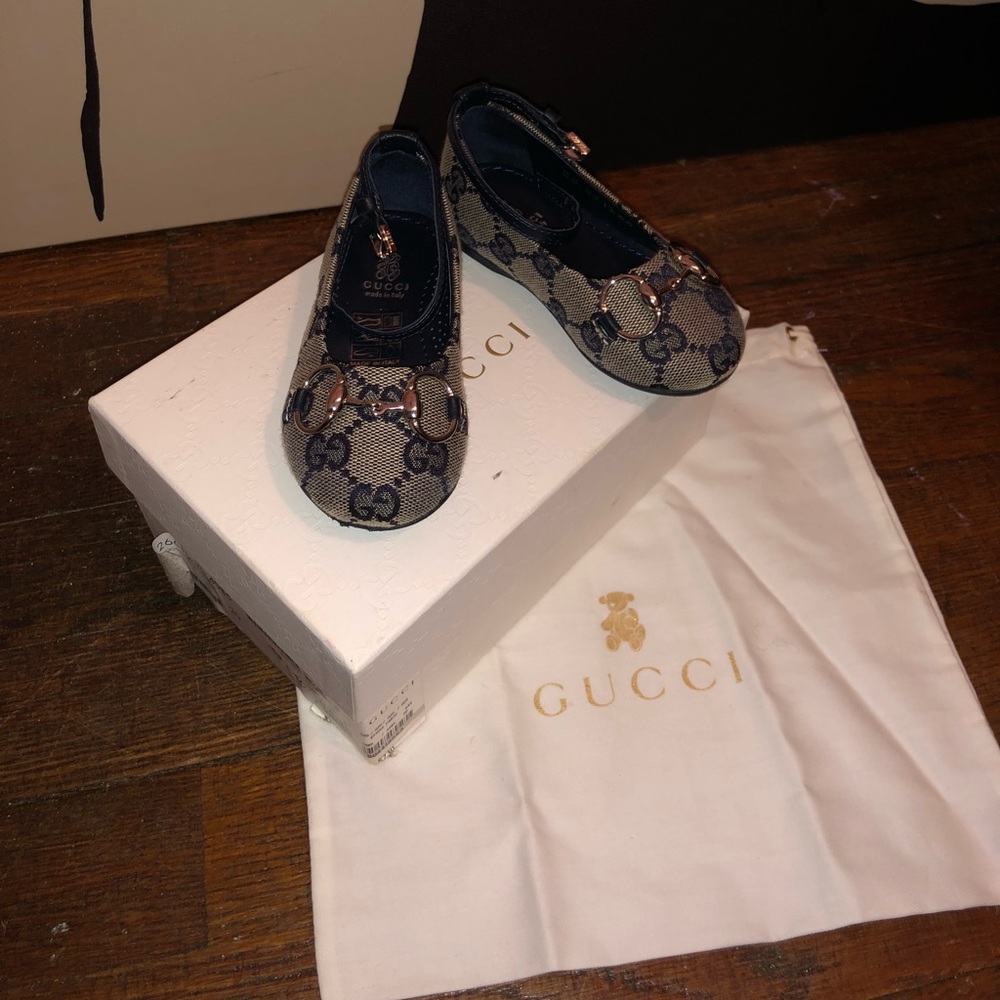 Gucci shoes